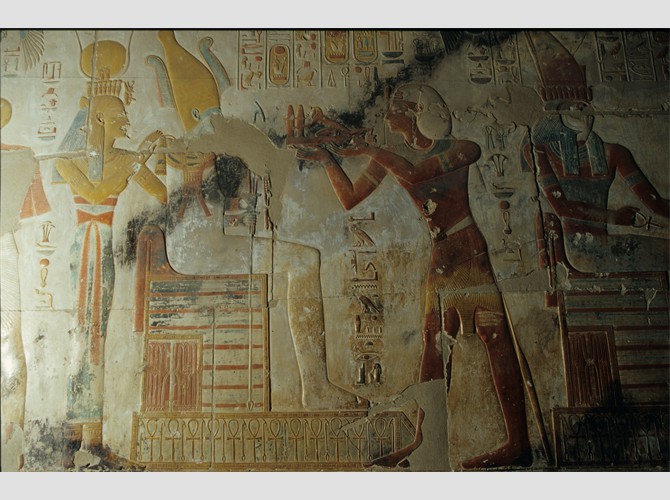 PM 188-2  Abydos S1 2004 12 23 40484