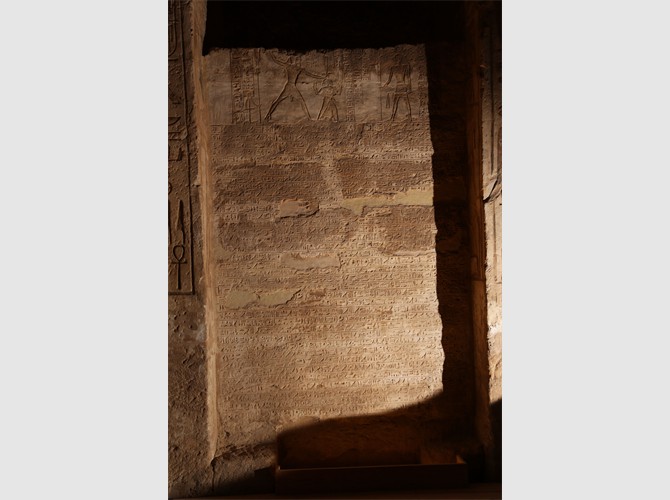PM GT 35_44 pilier III_IV stèle an 35 pi_ramsès et mariage Hittite