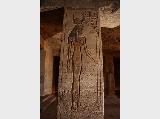 PM PT 15_29 pilier  IIIb Hathor