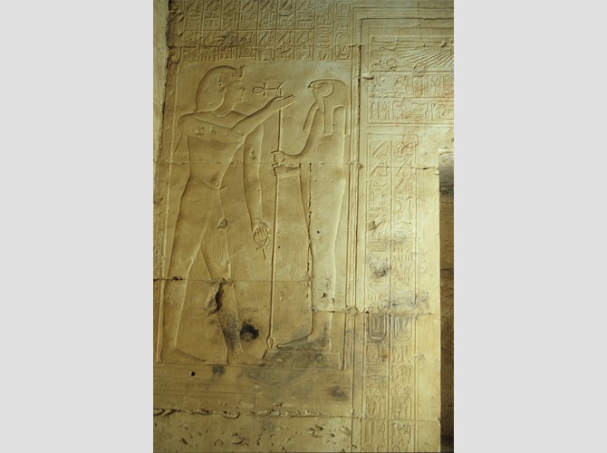PM 207-208-1 Abydos S1 2004 12 23 40417
